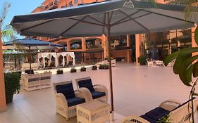 Jurerê Beach Village - Flat na Praia